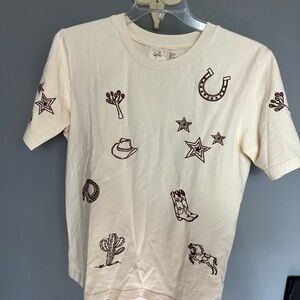 Isla Women’s Embroidered T-Shirt Country Themed